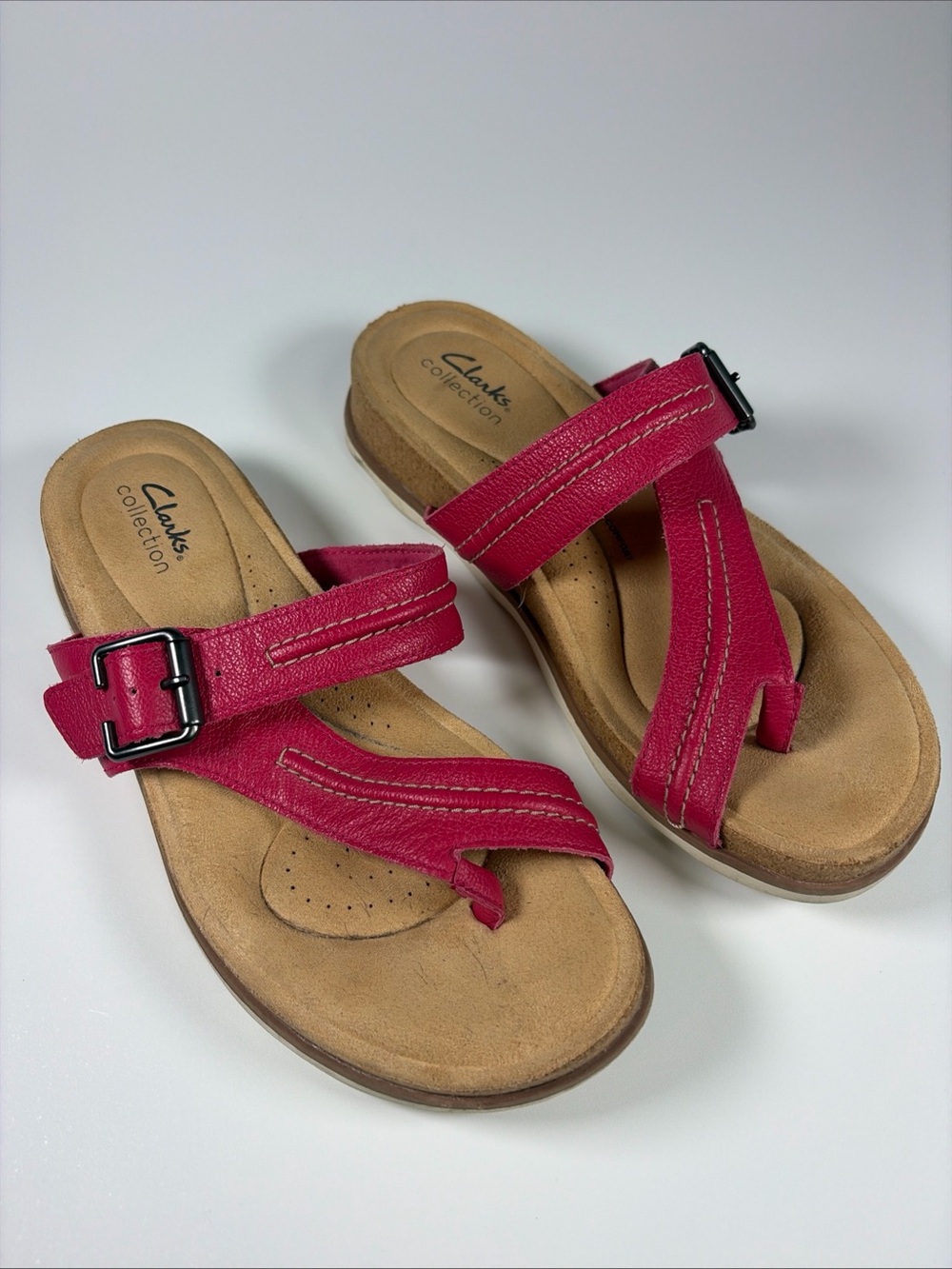 Clarks Brynn Madi Fuchsia Leather Womens 9M Cushioned Footbed Sandals Resort